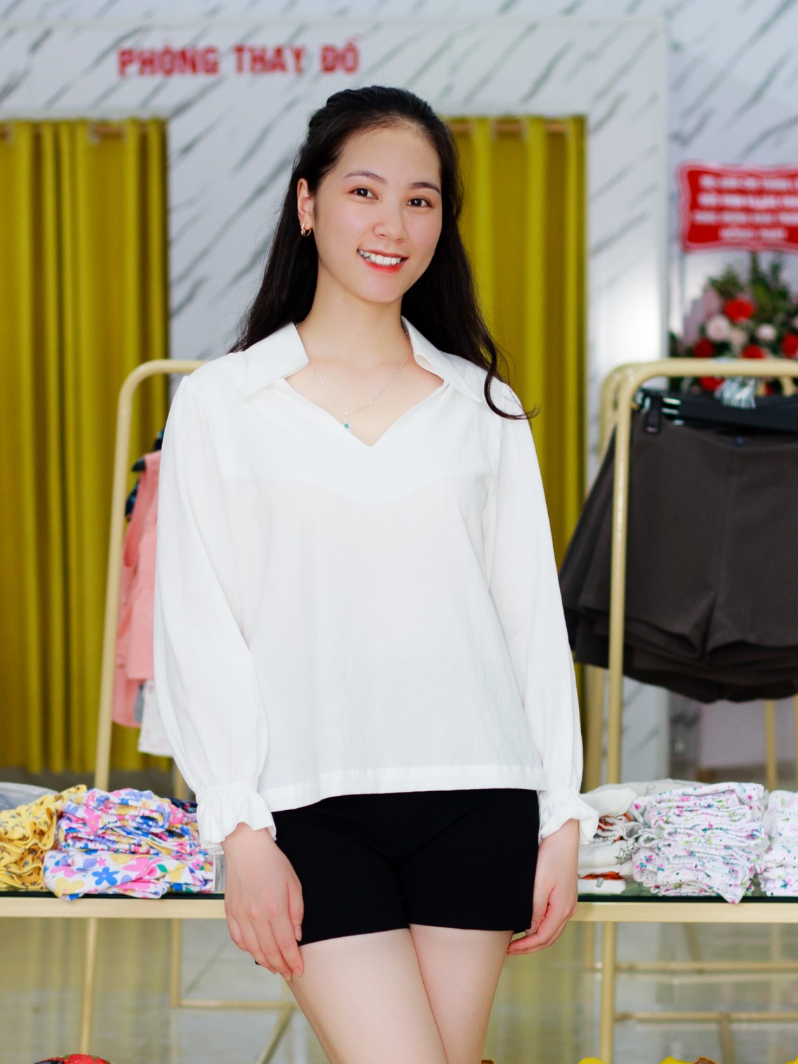 Áo sơ mi lệch tà Màu Trắng M