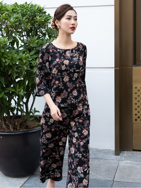 Bộ trung niên tay lỡ Hoa hồng Size L