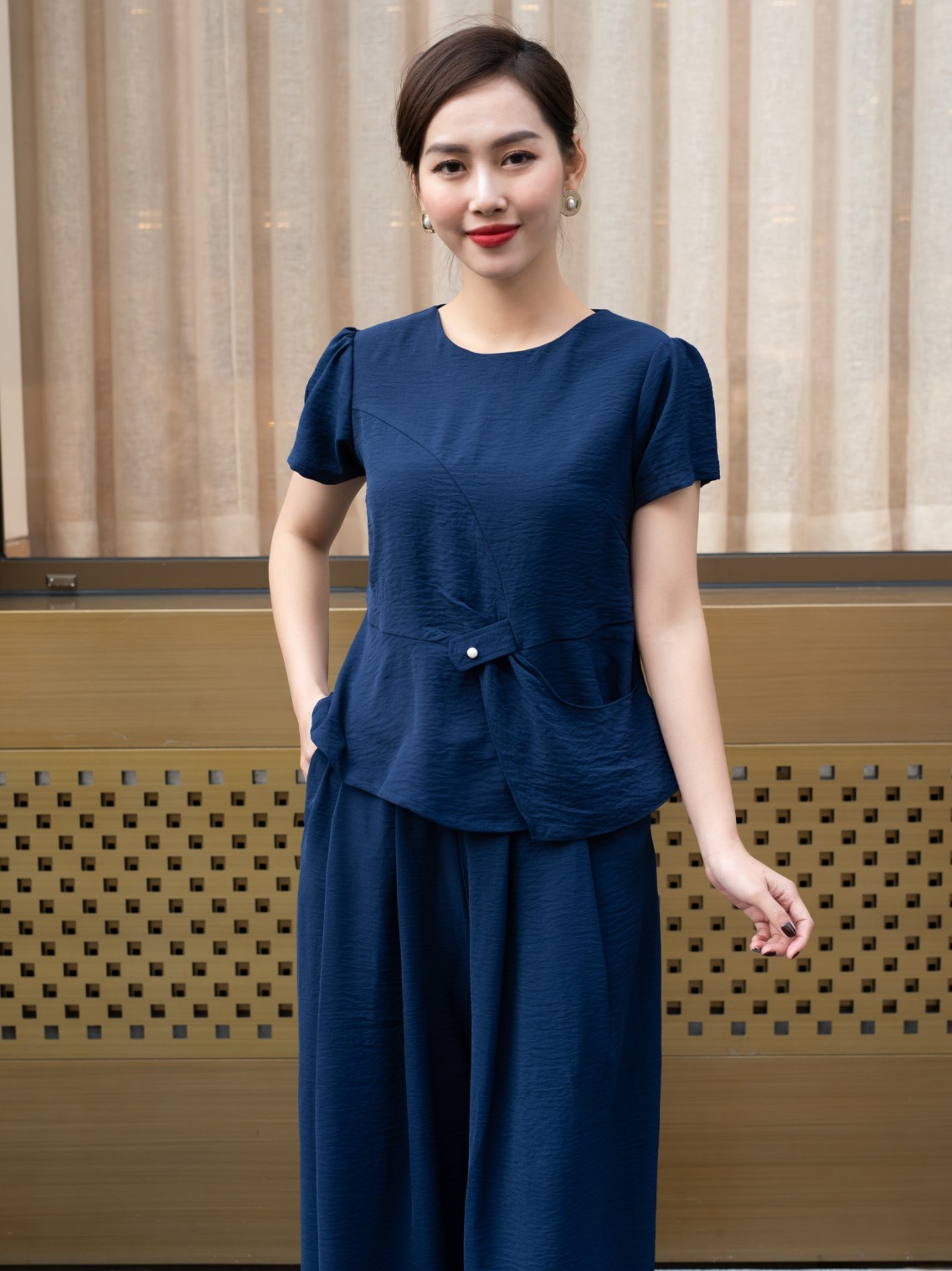 Bộ trung niên cổ tròn xanh than XL