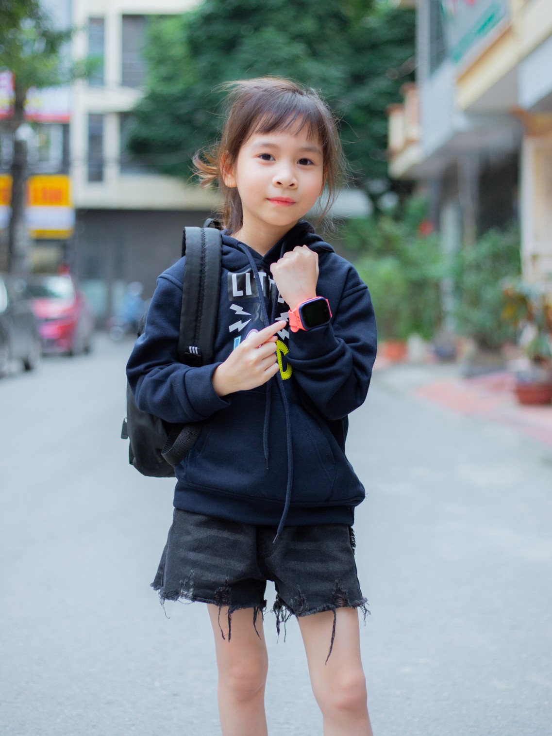 Áo Hoodie in chữ LITTLE Navy 100