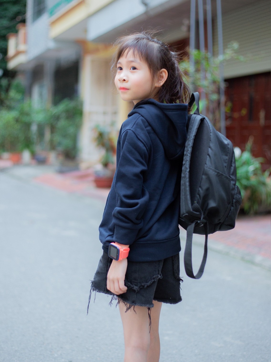 Áo Hoodie in chữ LITTLE Navy 100