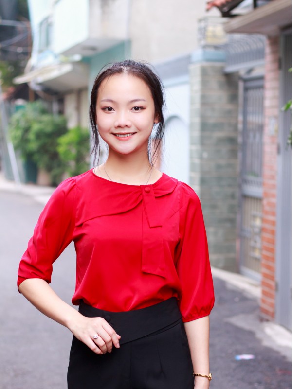 Áo sơ mi cổ nơ tay lỡ Đỏ đô L