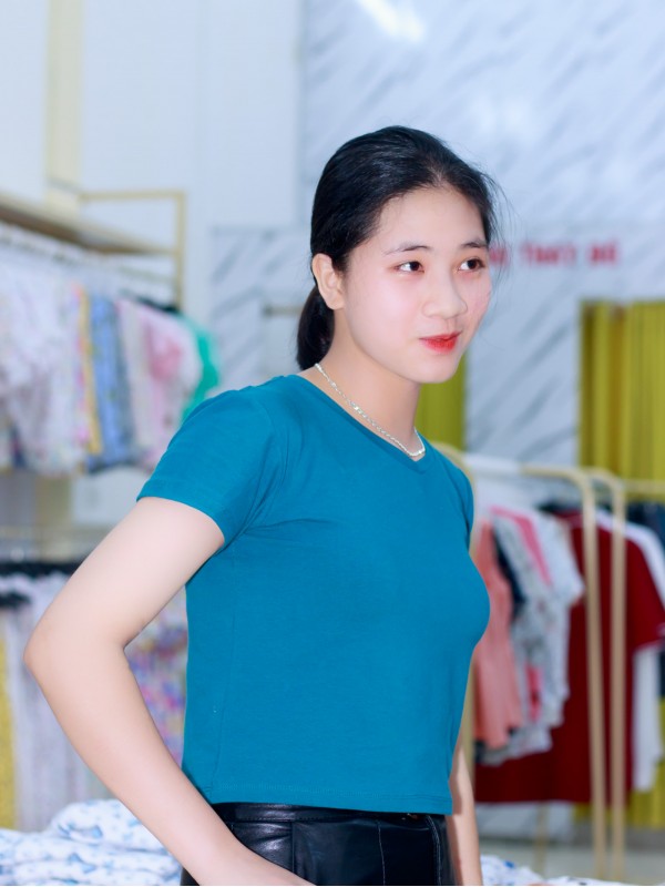 Áo phông cổ tim Croptop Xanh cổ Vịt S