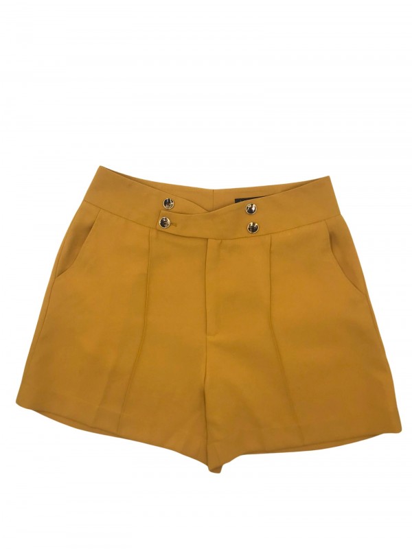 Quần Short Nữ 4 cúc Vàng M