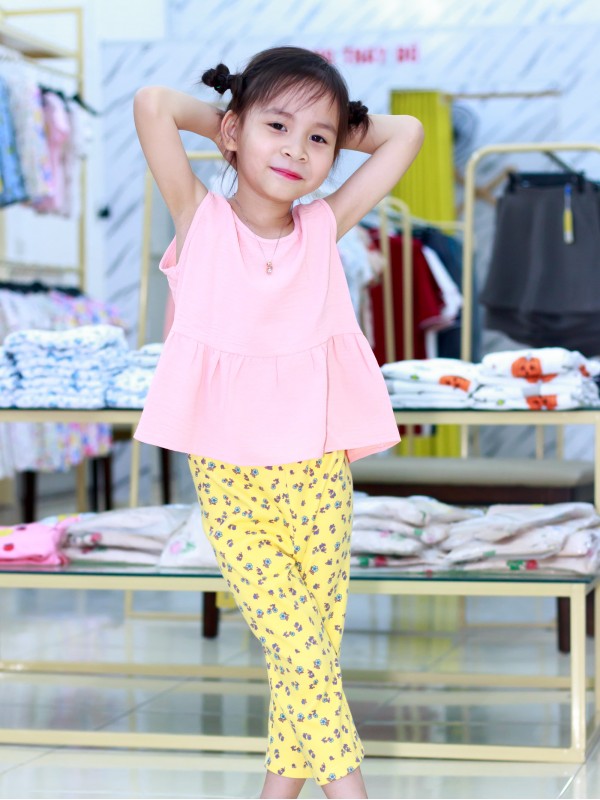 Quần leging Vàng hoa nhí 130