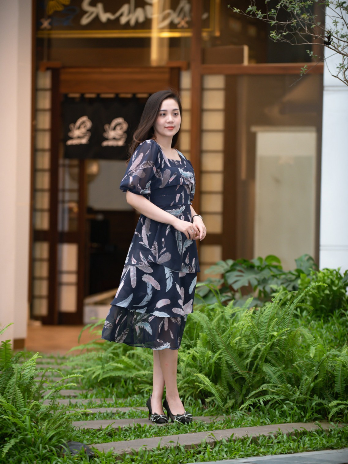 Váy 3 tầng cổ vuông Xanh than S