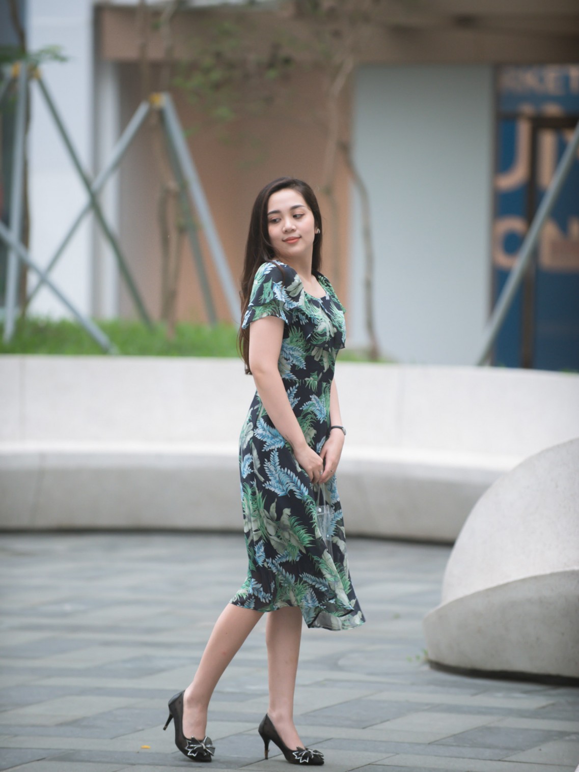 Váy trễ vai Xanh đen S